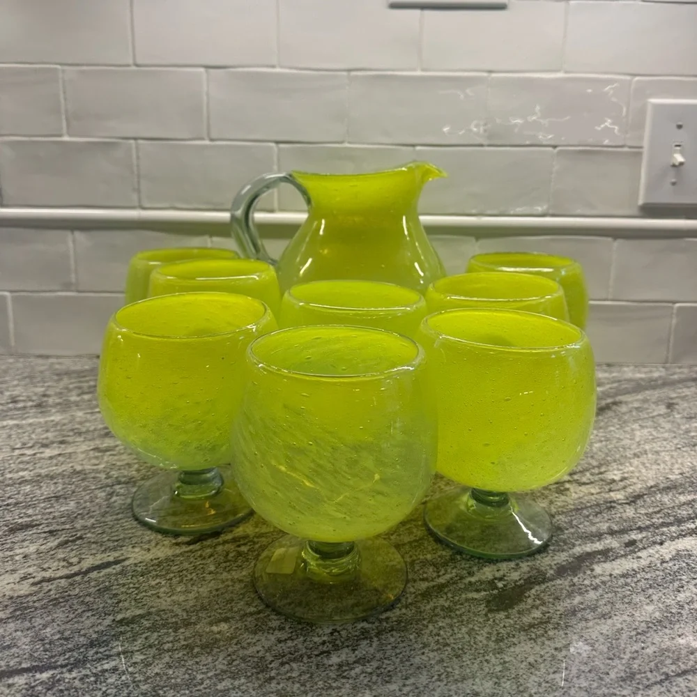 8 Crate & Barrel Calypso Mexican Margarita Glasses & Pitcher Green Handmade